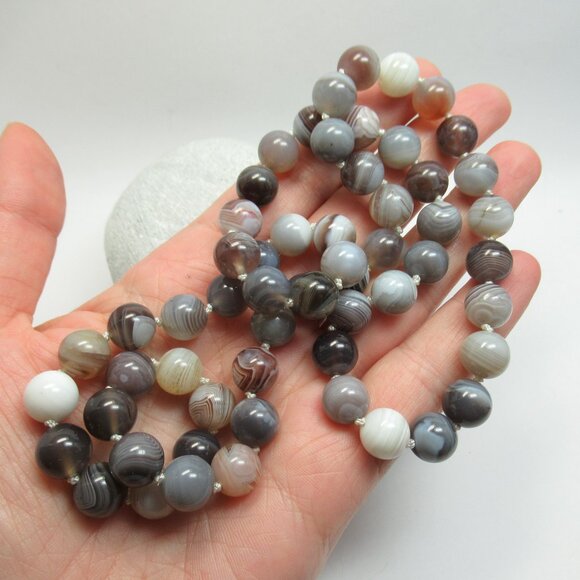 Botswana Agate Necklace - Picture 2 of 11